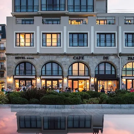 Le Cafe De Paris بياريتز
