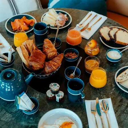 Hotel Le Cafe De Paris