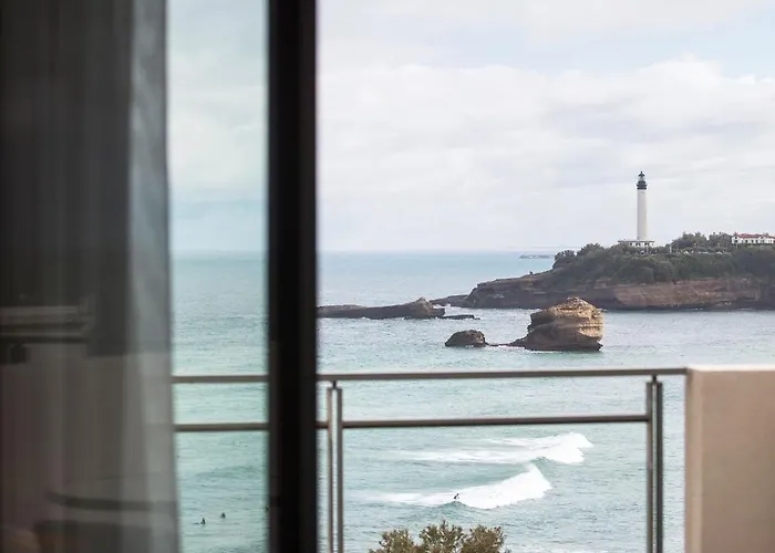 Le Cafe De Paris Hotell Biarritz