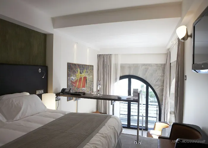 Le Cafe De Paris بياريتز