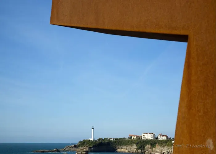 Hotel Le Café De Paris 4*