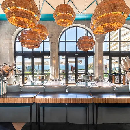 Le Cafe De Paris Ξενοδοχείο 4*