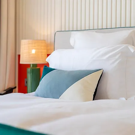 Le Cafe De Paris Ξενοδοχείο 4*