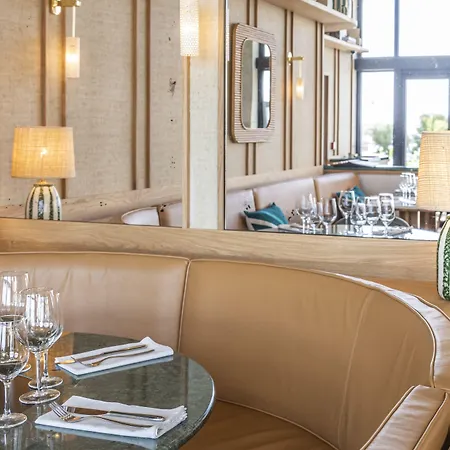 Ξενοδοχείο Le Cafe De Paris Μπιαρίτζ