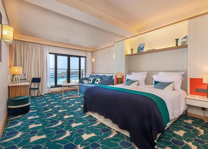 Le Cafe De Paris Biarritz