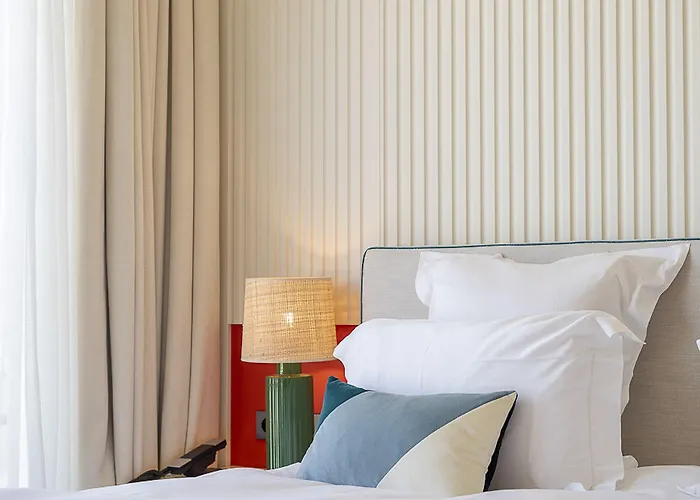 Le Cafe De Paris 4* Biarritz